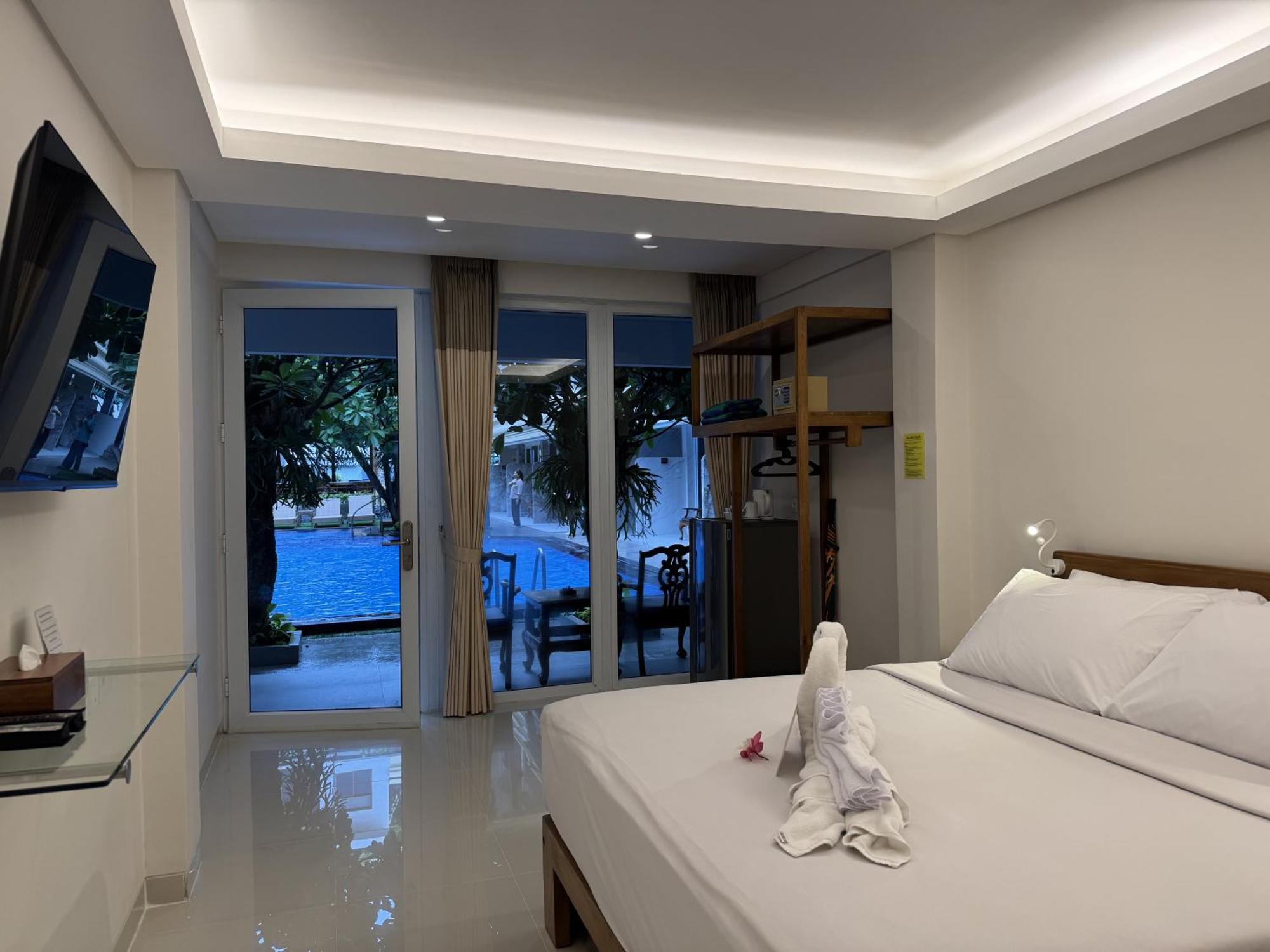 Garden Hotel
