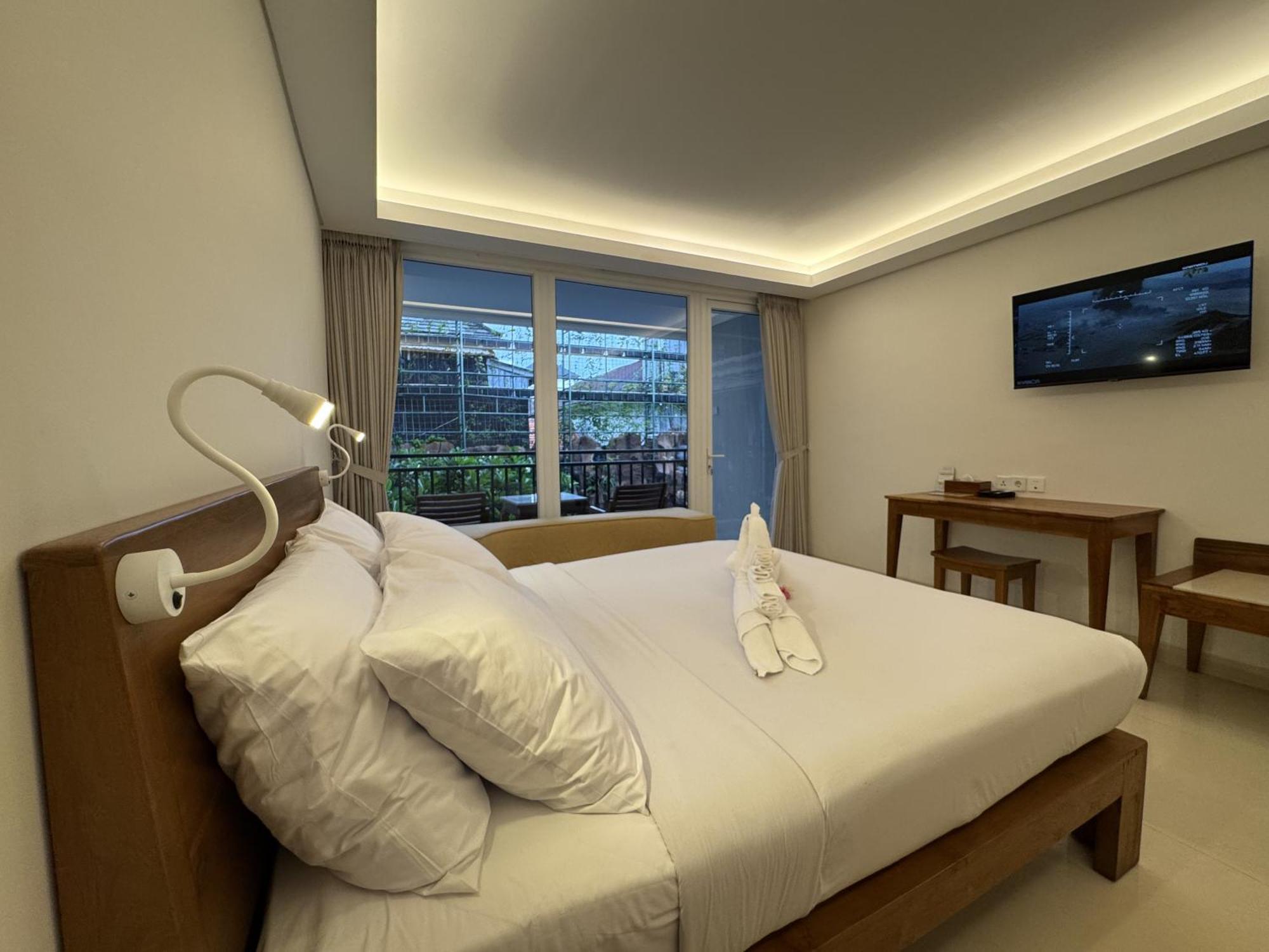 Garden Hotel 2*