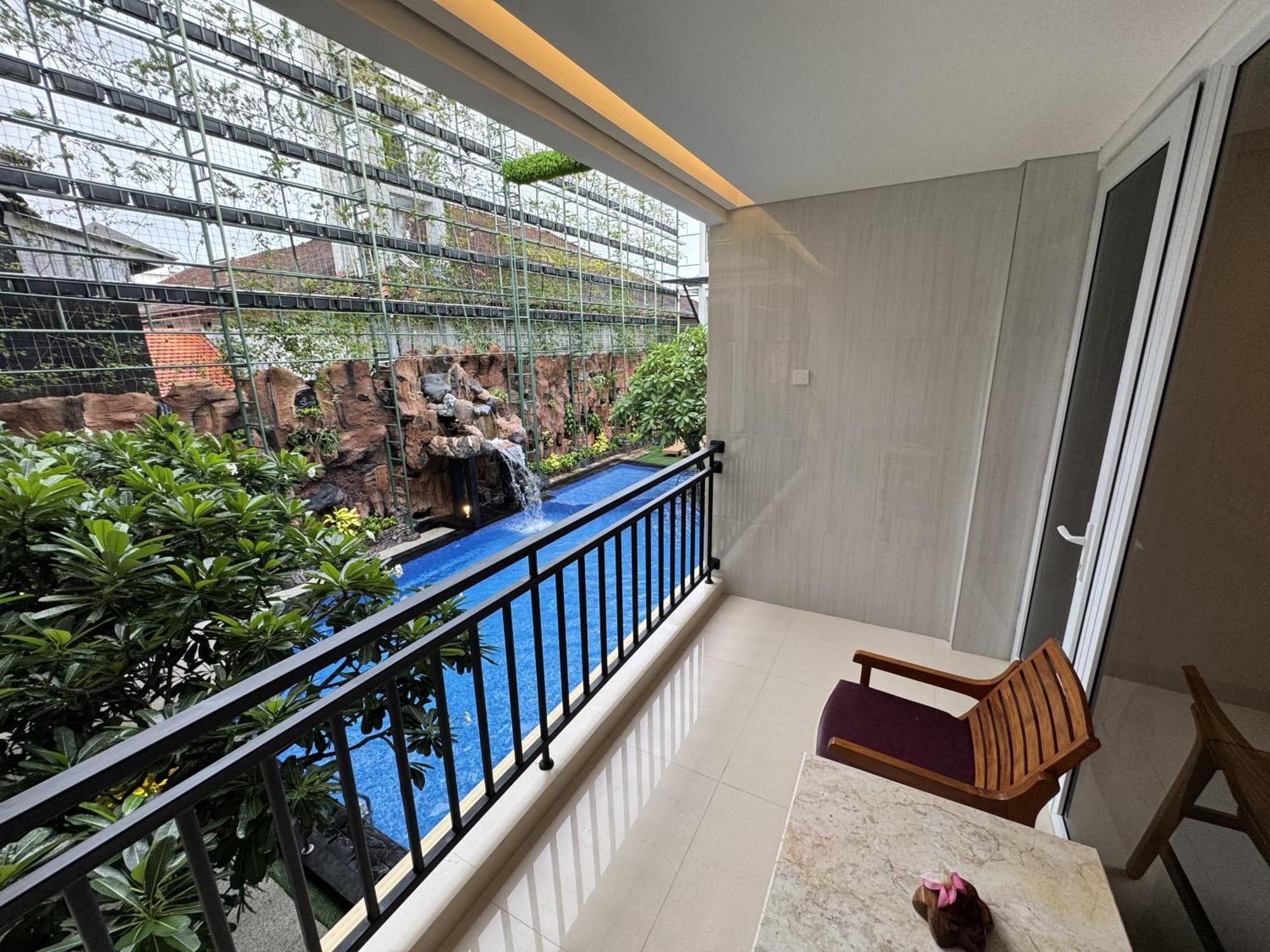 Garden Hotel 2*